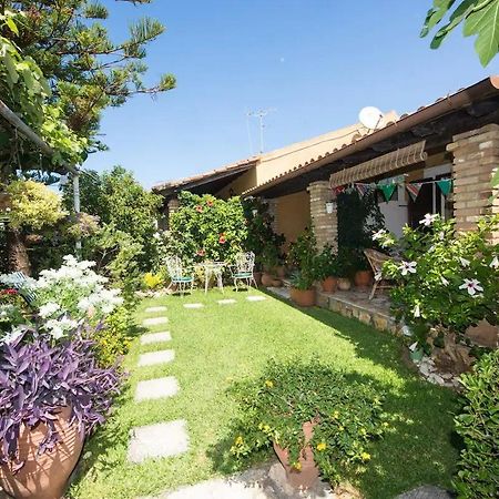 Villa Tina Country Beach Apartments Akharávi Eksteriør bilde