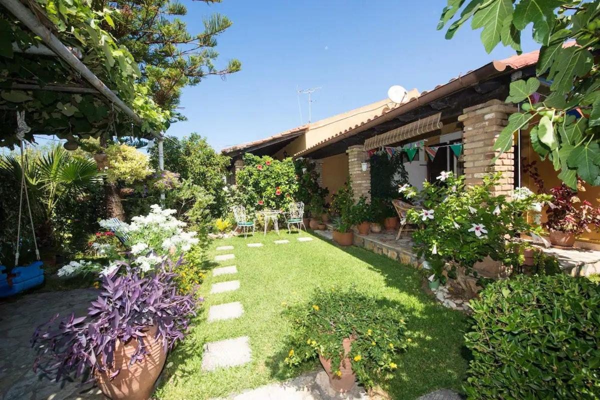 Villa Tina Country Beach Apartments Akharávi Eksteriør bilde