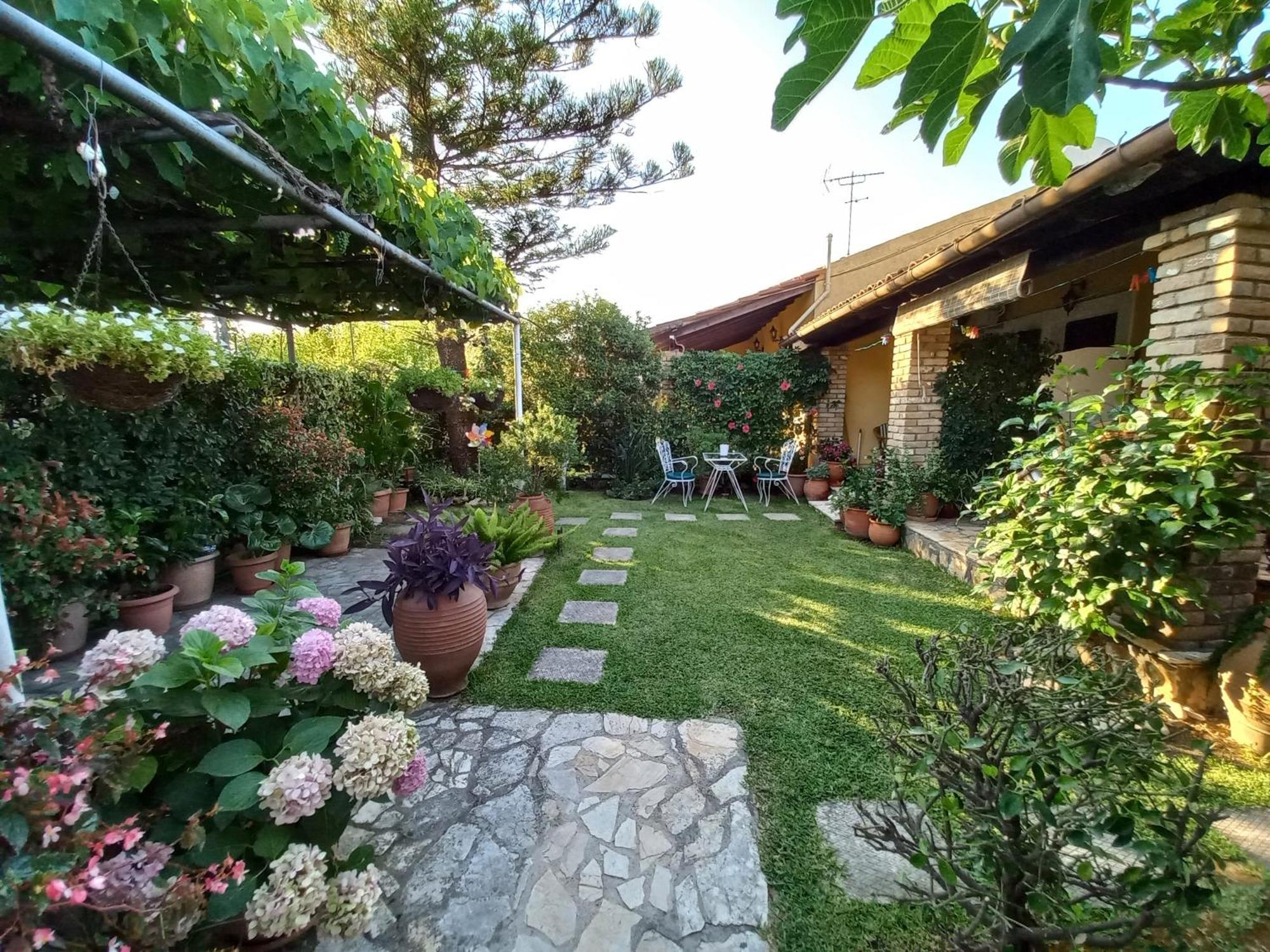 Villa Tina Country Beach Apartments Akharávi Rom bilde